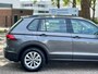 Volkswagen Tiguan 1.4 TSI ACT Aut Lane ass Volledig onderhouden Navi Apple CarPlay Stoel vw Nieuwe APK Perfecte conditie