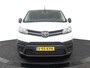Toyota ProAce Worker Long 2.0 D-4D 145pk Live Automaat | Vloer | Zijwandafwerking | Trekhaak | BPM Vrij | Parkeersensoren | Carplay Android auto |