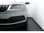 Skoda Karoq 1.5 150pk TSI ACT Style. Carplay/Android Navi, Stoelverw, 17"LMV, Haak 1500kg