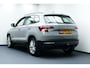 Skoda Karoq 1.5 150pk TSI ACT Style. Carplay/Android Navi, Stoelverw, 17"LMV, Haak 1500kg