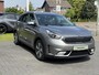Kia Niro 1.6 GDi Hybrid DynamicLine | Parkeersensoren, Navigatie, Parkeercamera, Apple CarPlay/Android auto