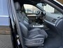 Audi Q5 55 TFSI e quattro Competition 367PK S-Line PANO/LUCHTVERING/TREKHAAK/360CAMERA/MASSAGE/KEYLESS/MATRIX/VIRTUAL/CARPLAY/SFEER/19"/PRIVACY/3X S-LINE/MYTHOSSCHWARZ METALLIC/VOLLEDIG AUDI DEALER HISTORIE,NET OH BEURT GEHAD BIJ 152.329KM