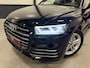 Audi Q5 55 TFSI e quattro Competition 367PK S-Line PANO/LUCHTVERING/TREKHAAK/360CAMERA/MASSAGE/KEYLESS/MATRIX/VIRTUAL/CARPLAY/SFEER/19"/PRIVACY/3X S-LINE/MYTHOSSCHWARZ METALLIC/VOLLEDIG AUDI DEALER HISTORIE,NET OH BEURT GEHAD BIJ 152.329KM