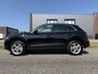 Audi Q5 55 TFSI e quattro Competition 367PK S-Line PANO/LUCHTVERING/TREKHAAK/360CAMERA/MASSAGE/KEYLESS/MATRIX/VIRTUAL/CARPLAY/SFEER/19"/PRIVACY/3X S-LINE/MYTHOSSCHWARZ METALLIC/VOLLEDIG AUDI DEALER HISTORIE,NET OH BEURT GEHAD BIJ 152.329KM