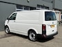 Volkswagen Transporter 2.0 TSI L1H1 Benzine Airco Cruise controle Navigatie Apple carplay Parkeerhulp achter 3-Persoons Bpm vrij voor particulier gebruik!!