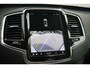 Volvo XC90 T8 AUT8 Plug-in hybrid AWD Ultra Dark | Luchtvering | Semi elektrische trekhaak | Panoramadak met schuif-/kantelfunctie | Bowers & Wilkins High End Audio | Verwarmbare voorstoelen met massagefunctie en ventilatie | Verwarmbare achterbank | Rondomzicht camera | Adaptive Cruise