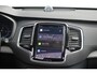 Volvo XC90 T8 AUT8 Plug-in hybrid AWD Ultra Dark | Luchtvering | Semi elektrische trekhaak | Panoramadak met schuif-/kantelfunctie | Bowers & Wilkins High End Audio | Verwarmbare voorstoelen met massagefunctie en ventilatie | Verwarmbare achterbank | Rondomzicht camera | Adaptive Cruise