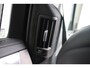 Volvo XC90 T8 AUT8 Plug-in hybrid AWD Ultra Dark | Luchtvering | Semi elektrische trekhaak | Panoramadak met schuif-/kantelfunctie | Bowers & Wilkins High End Audio | Verwarmbare voorstoelen met massagefunctie en ventilatie | Verwarmbare achterbank | Rondomzicht camera | Adaptive Cruise