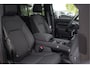 Land Rover Defender 2.0 P300e 110 X-Dynamic HSE / Charcoal Metallic matt wrap / Urban velgen / Ebony leather / Uitklapbare trekhaak