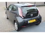 Toyota Aygo 1.0 VVT-i x-play Lage kilometerstand!!/Automaat/Navigatie/Apple carplay/Airco/Achteruitrijcamera/Toerenteller/Bluetooth/Elektrische ramen/Elektrisch verstelbare spiegels.