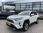 Toyota RAV4 2.5 Hybrid Business Plus Navigatie Trekhaak Camera DAB Adaptieve Cruise Control Leer Elek. Bestuurdersstoel stoelverwarming JBL Audio Carplay Keyless Extra Getint Glas 1e Eigenaar NL Auto Wit Metallic