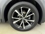 Toyota C-HR 1.8 Hybrid 140 Dynamic | Dodehoek detectie | Navigatie | Keyless | Parkeersensoren voor/achter | 18 inch | Apple Carplay / Android Auto