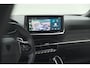 Peugeot 2008 Hybrid 136 e-DCS6 Allure | 360 Camera | Adaptieve Cruise Control | Dodehoekdetectie | Navigatie
