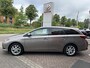 Toyota Auris Touring Sports 1.8 Hybrid Lease