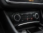 Mercedes-Benz CLA Shooting Brake 200 AMG Aut. | Night pakket | Licht-/zichtpakket | Navi Garmin | Apple Carplay / Android auto | Stoelverwarming | LED HighPerform. | Active Park Assist |