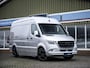 Mercedes-Benz Sprinter L2H2 316 2.2CDi 165pk 7G-tronic 3.5t. trekhaak | Distronic | LED | Gr.lichtass. | Standkachel | Lane Assist | Leer | Stoelverwarming | 17" Lichtmetaal | Parking Pack + 360 camera | Navi | Apple Carplay/Android Auto | Euro VI-D