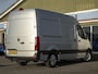 Mercedes-Benz Sprinter 316 2.2 CDI L2H2 7G-tronic | Distronic | LED | Gr.lichtass. | Standkachel | Lane Assist | Leer | Stoelverwarming | 17" Lichtmetaal | Parking Pack + 360 camera | Navi | Apple Carplay/Android Auto | Euro VI-D
