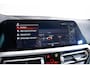 BMW 4-Serie Cabrio M440i High Executive Parking/Driving Assistant - Active Guard Plus - Head up - Ambiance verlichting - Comfort Access - Air collar - Windscherm - Automatisch dimmende binnen/buitenspiegel -