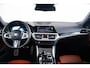 BMW 4-Serie Cabrio M440i High Executive Parking/Driving Assistant - Active Guard Plus - Head up - Ambiance verlichting - Comfort Access - Air collar - Windscherm - Automatisch dimmende binnen/buitenspiegel -