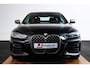 BMW 4-Serie Cabrio M440i High Executive Parking/Driving Assistant - Active Guard Plus - Head up - Ambiance verlichting - Comfort Access - Air collar - Windscherm - Automatisch dimmende binnen/buitenspiegel -