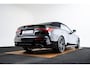BMW 4-Serie Cabrio M440i High Executive Parking/Driving Assistant - Active Guard Plus - Head up - Ambiance verlichting - Comfort Access - Air collar - Windscherm - Automatisch dimmende binnen/buitenspiegel -