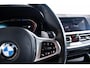 BMW 4-Serie Cabrio M440i High Executive Parking/Driving Assistant - Active Guard Plus - Head up - Ambiance verlichting - Comfort Access - Air collar - Windscherm - Automatisch dimmende binnen/buitenspiegel -