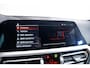 BMW 4-Serie Cabrio M440i High Executive Parking/Driving Assistant - Active Guard Plus - Head up - Ambiance verlichting - Comfort Access - Air collar - Windscherm - Automatisch dimmende binnen/buitenspiegel -