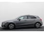 Mercedes-Benz A-klasse 180 Premium Panoramadak, Navigatie, Camera, LED, Climate, PDC