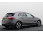 Mercedes-Benz A-klasse 180 Premium Panoramadak, Navigatie, Camera, LED, Climate, PDC