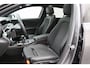 Mercedes-Benz A-klasse 180 Premium Panoramadak, Navigatie, Camera, LED, Climate, PDC