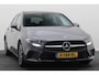 Mercedes-Benz A-klasse 180 Premium Panoramadak, Navigatie, Camera, LED, Climate, PDC
