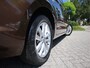 Volkswagen Touran 1.2 TSI Connected Series Navi / Climate / Trekh / Pano / Nieuwe APK / 7 Persoons