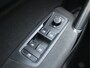 Volkswagen Touran 1.2 TSI Connected Series Navi / Climate / Trekh / Pano / 7 Persoons
