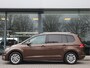 Volkswagen Touran 1.2 TSI Connected Series Navi / Climate / Trekh / Pano / 7 Persoons