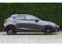 Mazda 2 1.5 Skyactiv-G Sport Selected / camera / cruise control / zwarte velgen / 2x USB / navigatie / airco / privacy glass