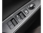 Mazda 2 1.5 Skyactiv-G Sport Selected / camera / cruise control / zwarte velgen / 2x USB / navigatie / airco / privacy glass