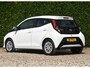 Toyota Aygo 1.0 VVT-i x-play / bekende historie / camera / airco / elek. ramen / audio bediening op het stuur / snelheidsbegrenzer