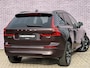 Volvo XC60 2.0 T6 Plug-in hybrid AWD Essential | Climate | Adaptive Cruise controle | Blis | Stoel + stuur verwarming | All season banden | Park Assist | Getint Glas |