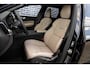 Volvo XC60 2.0 T6 Plug-in hybrid AWD Essential | Climate | Adaptive Cruise controle | Blis | Stoel + stuur verwarming | All season banden | Park Assist | Getint Glas |