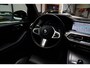 BMW X5 XDrive40i High Executive | HuD | Panorama | Luxe Leder | Camera | BMW LED | Sfeerverlichting | Stoelverwarming | Smart Key