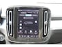 Volvo XC40 B4 Plus Dark | Achteruitrijcamera | Trekhaak, inklapbaar| Google services | Elektrisch bedienbare stoelen | Geheugenfunctie bestuurdersstoel | Harman/Kardon audio | Stoel/stuurverwarming | Apple Carplay | Android Auto |