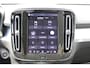 Volvo XC40 B4 Plus Dark | Achteruitrijcamera | Trekhaak, inklapbaar| Google services | Elektrisch bedienbare stoelen | Geheugenfunctie bestuurdersstoel | Harman/Kardon audio | Stoel/stuurverwarming | Apple Carplay | Android Auto |