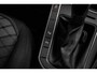 Volkswagen Polo R-Line Edition Inclusief €2000,- inruilvoordeel | 'App-Connect' draadloze smartphone integratie | Achterlichten LED | Afstandscontrolesysteem (Front Assist)