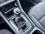 Skoda Karoq 1.0 TSI Ambition 116pk | Parkeersensoren | Cruise controle | 16 inch Lichtmetalen velgen | Extra getint glas