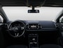 Skoda Karoq 1.0 TSI Ambition 116pk | Parkeersensoren | Cruise controle | 16 inch Lichtmetalen velgen | Extra getint glas