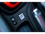 Renault Clio 1.6 R.S. NL-Auto I NAP I Leder I R-Link I 18" I Climate I Cruise I Parkeersensoren I Keyless I Stoelverwarming