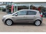 Opel Corsa 1.4-16V BlitZ , 5 deurs Climate control , cruise control , Navigatie, Trekhaak Bluetooth , Parkeersensoren achter