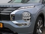 Mitsubishi Outlander 2.4 PHEV Instyle+ / Lederen Bekleding / Stoelmassage / Stoelverwarming & Verkoeling / Yamaha Audio / 20" Lichtmetalen Velgen /