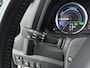 Toyota Auris 1.8 Hybrid Executive Limited | Parkeersensoren V+A | Navigatie | Airco | Cruise Control | Voorstoelen Verwarmd |