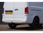 Mercedes-Benz Vito L2 150PK 3-ZITS, LED, TREKHAAK, CAMERA, ALCANTARA HEMEL, CRUISE, AIRCO, DIAMONT GRILLE, 20'' LM WIELEN